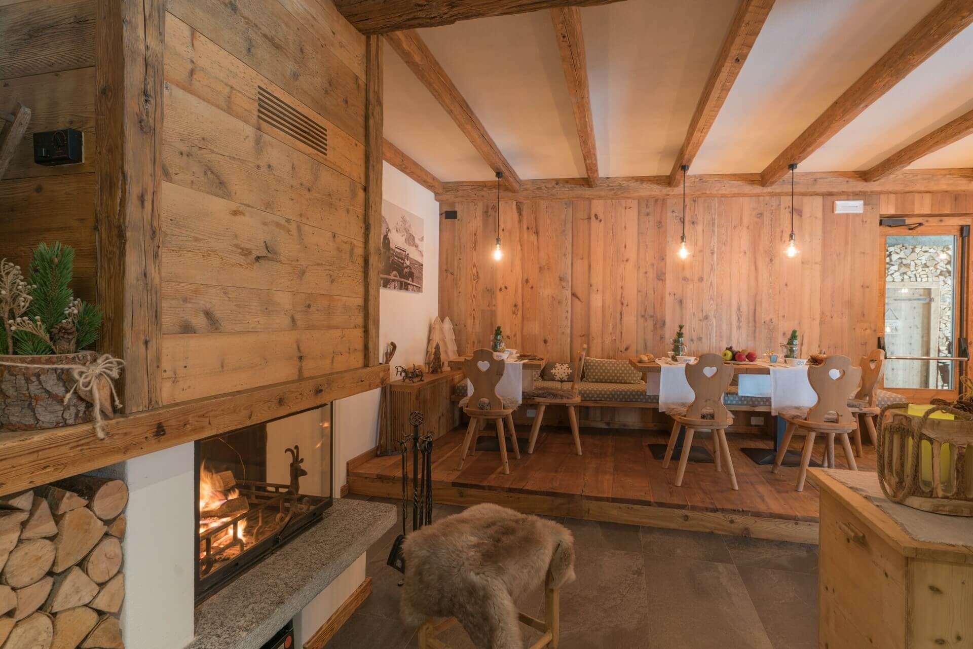 Header bed and breakfast